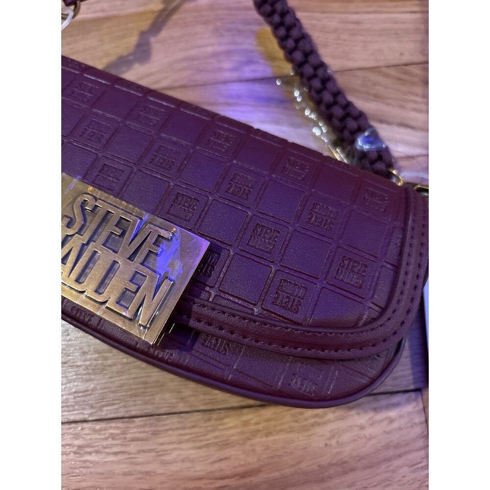 Steve Madden Borian Logo Baguette in Bloodstone, new with tags - Picture 3 of 6